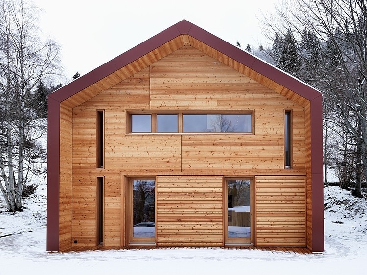 House In Vallée De Joux by Ralph Germann Architectes