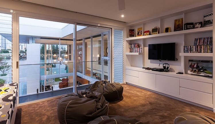 Promenade Residence by Bayden Goddard Design Architects