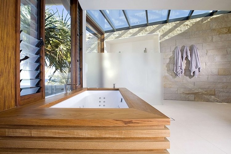 Albatross Residence by BGD Architects