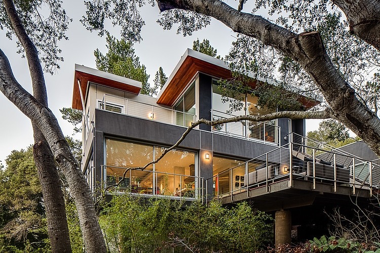 Portola Valley House by Mark Brand Architecture