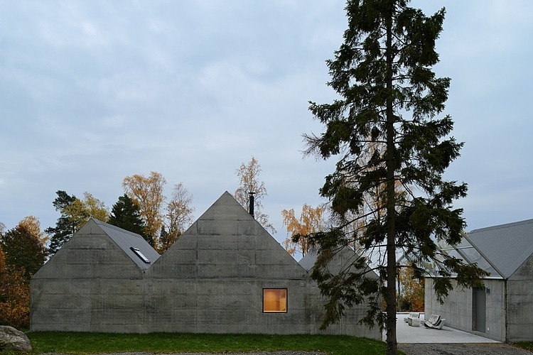 Lagno Summerhouse by Tham & Videgard Arkitekter