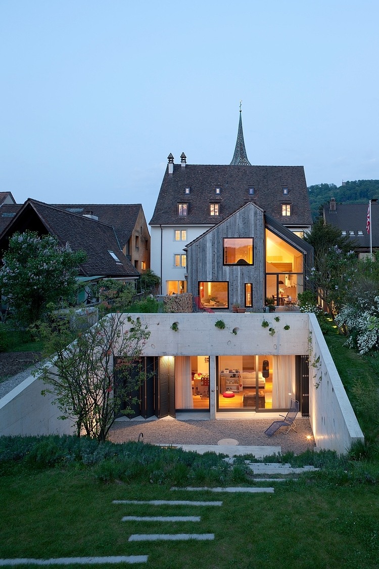 Kirchplatz Office + Residence by Oppenheim Architecture
