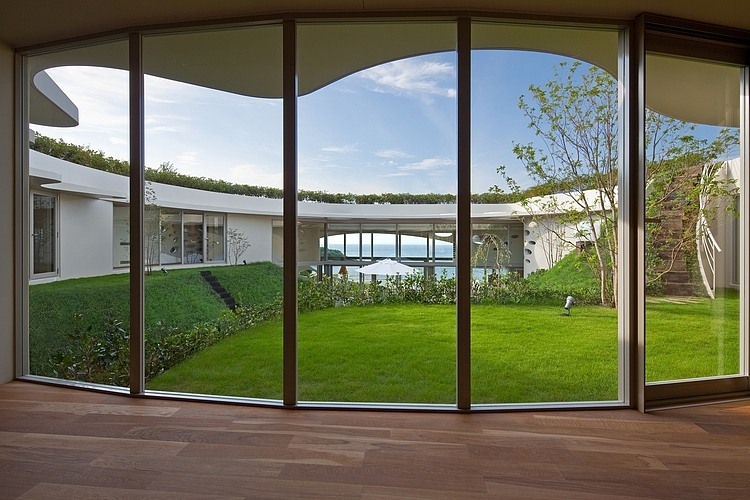 Villa Ronde by Ciel Rouge Creation