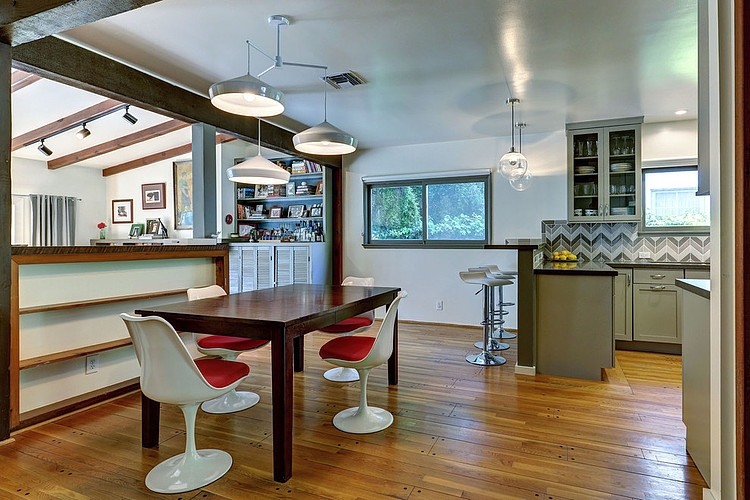 Modern Ranch House by Natasha Jansz Design