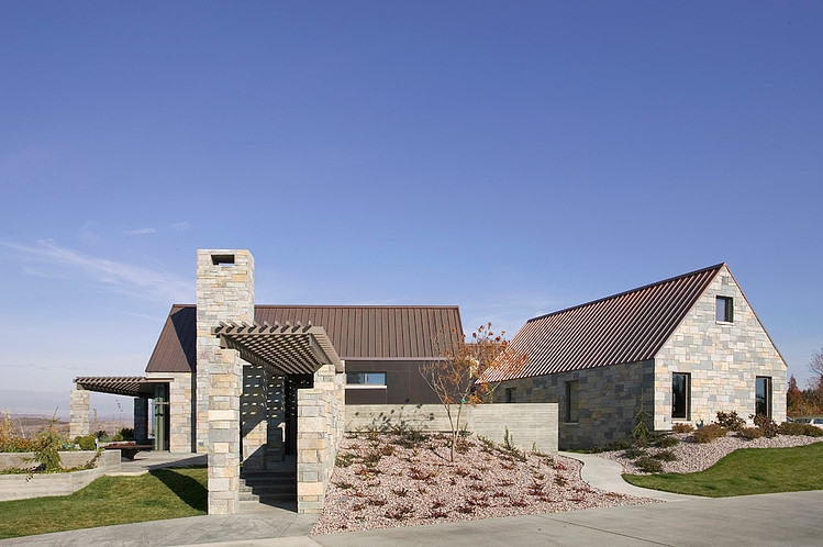 Selah Residence by Stuart Silk Architects