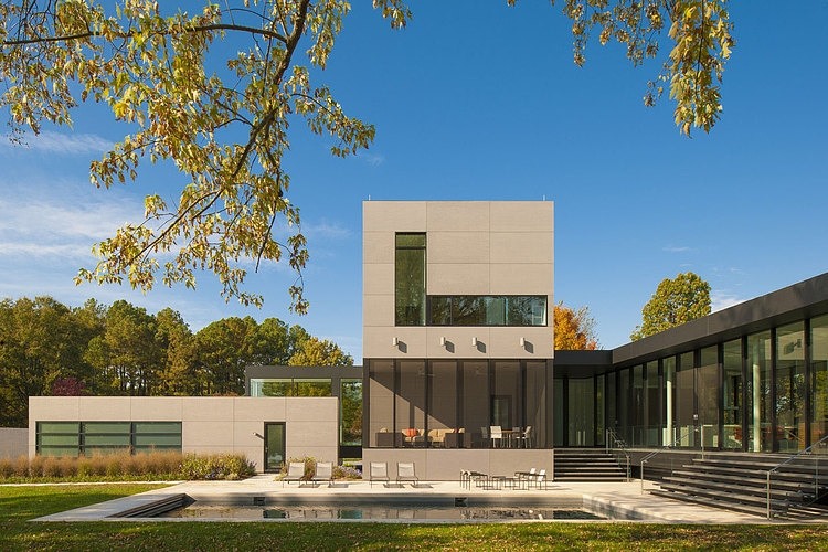 Tred Avon River House by Robert M. Gurney Architect