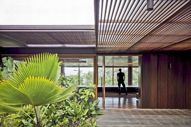 AMB House by Jacobsen Arquitetura