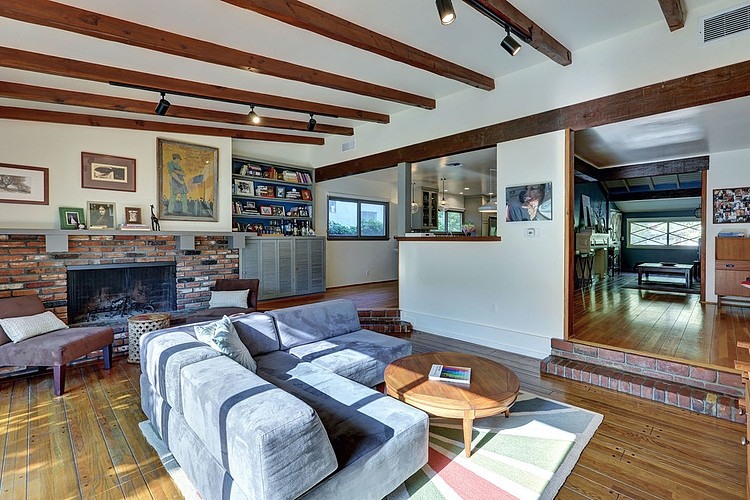 Modern Ranch House by Natasha Jansz Design