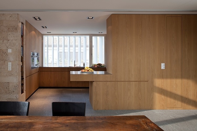 Kirchplatz Office + Residence by Oppenheim Architecture