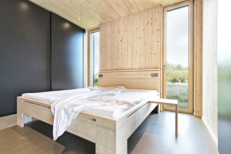 Summer House by Judith Benzer Architektur