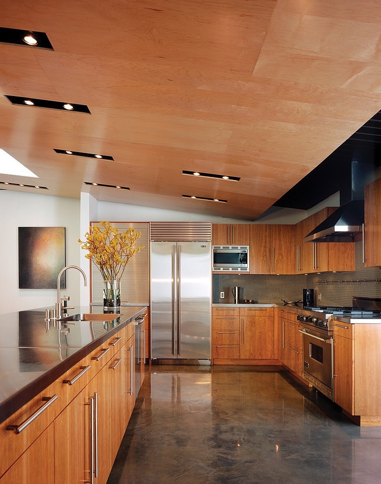 Benedict Canyon Residence by Griffin Enright Architects