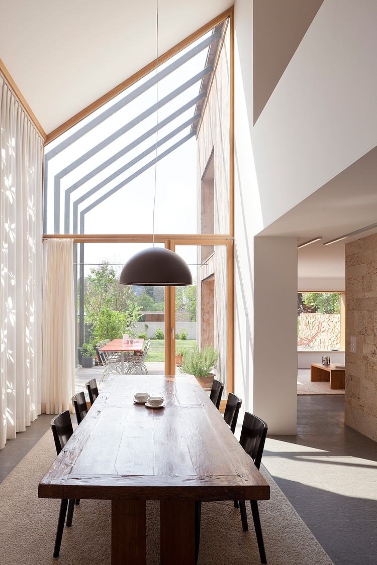 Kirchplatz Office + Residence by Oppenheim Architecture