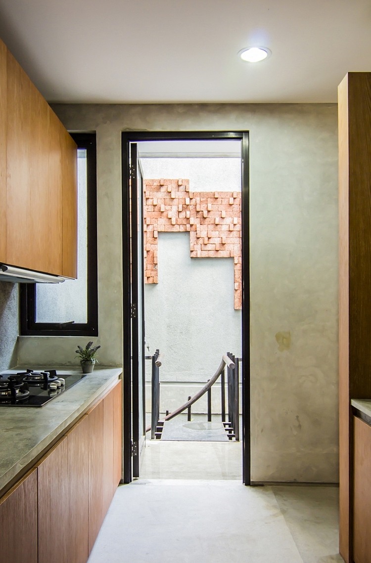 Lumber Shaped-Box House by Atelier Riri