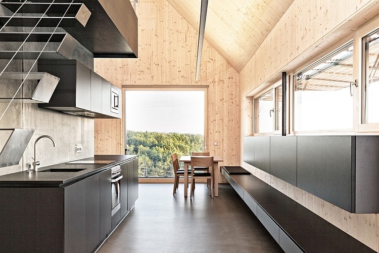 Summer House by Judith Benzer Architektur