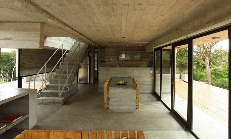 Casa en La Playa by BAK Arquitectos