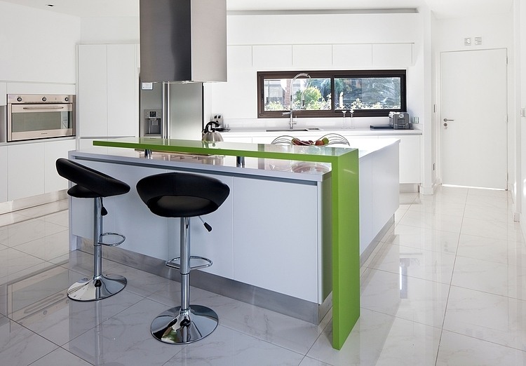 Casa Carrara by Andres Remy Arquitecto