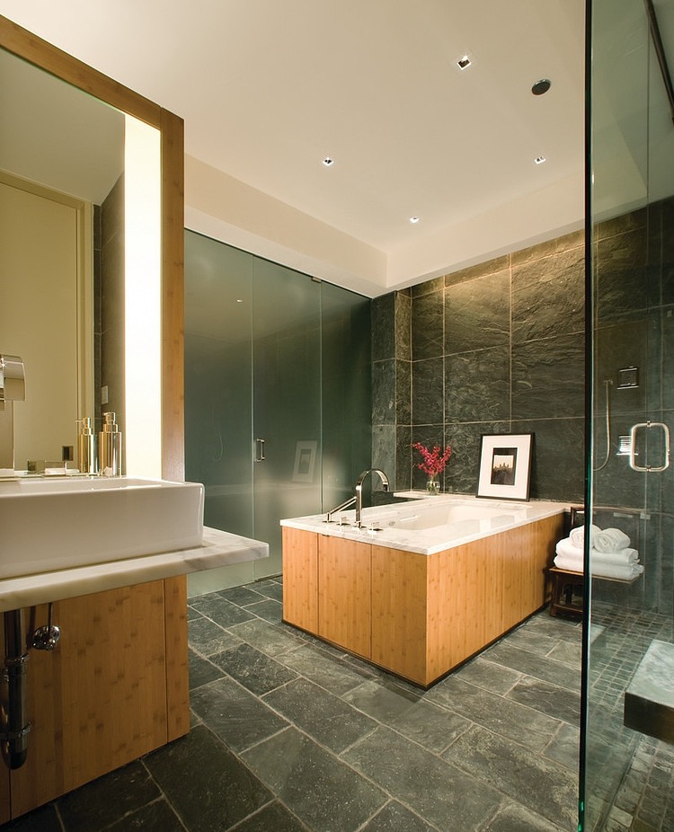Gold Coast Penthouse by Gary Lee Partners