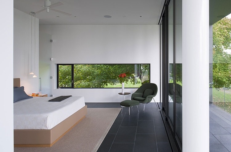 Tred Avon River House by Robert M. Gurney Architect