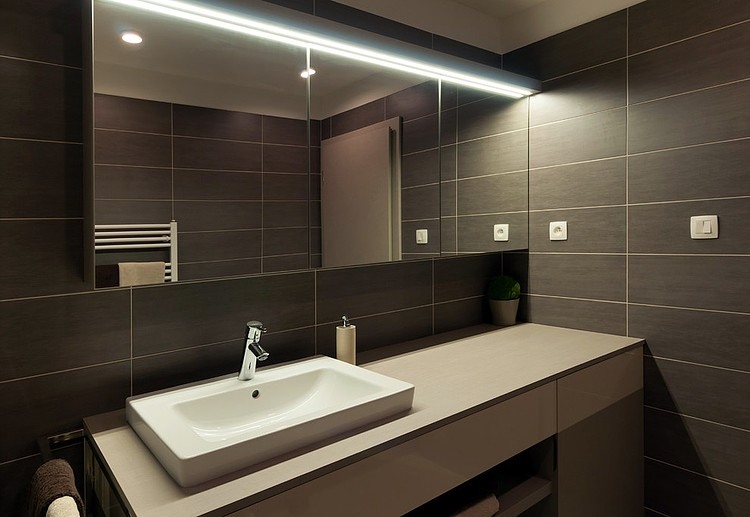 Monochromatic Apartment in Bratislava by Goldfish-Interiors