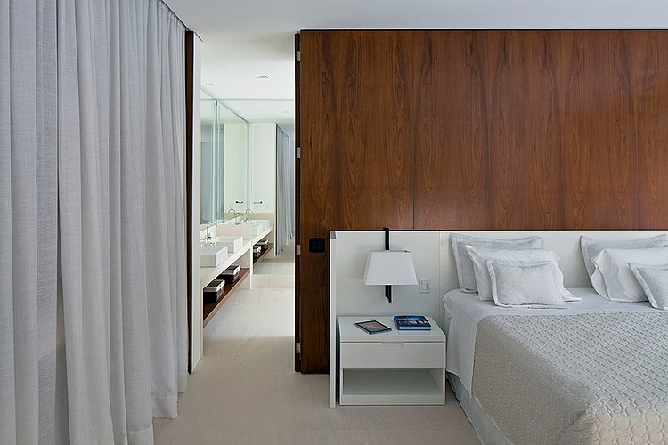 Residencia VAZ478 by Patricia Bergantin Arquitetura
