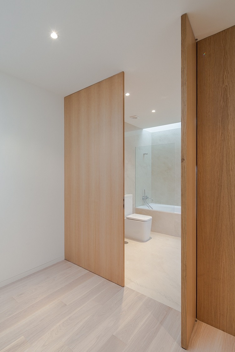 House in Penafiel by Graciana Oliveira