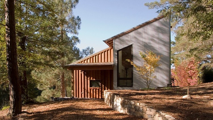 Russian River Studio by Cathy Schwabe Architecture