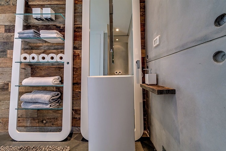 Tel Aviv Apartment
