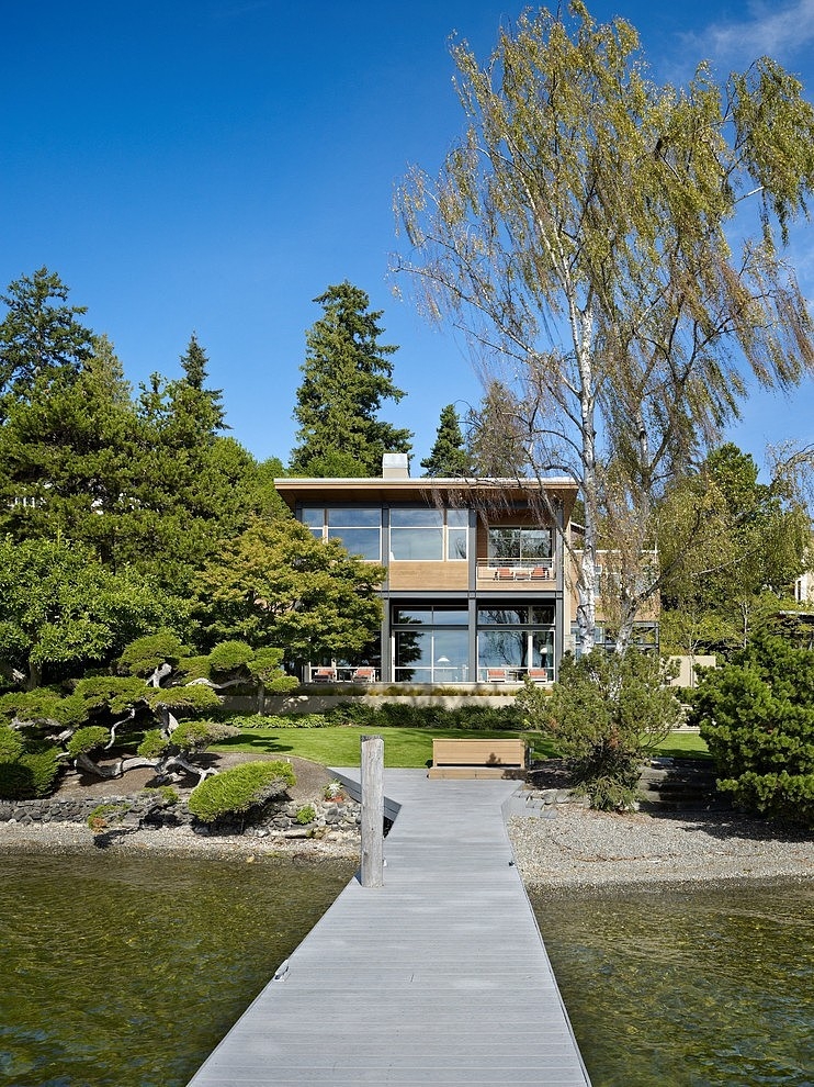 Lake House Two by McClellan Architects
