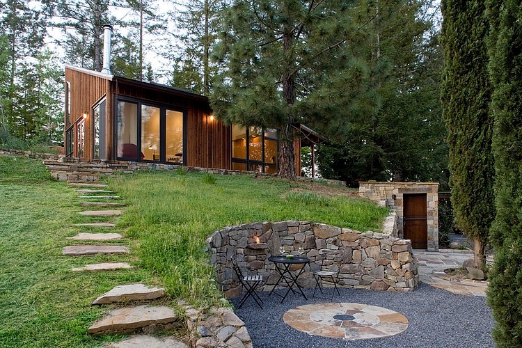 Russian River Studio by Cathy Schwabe Architecture