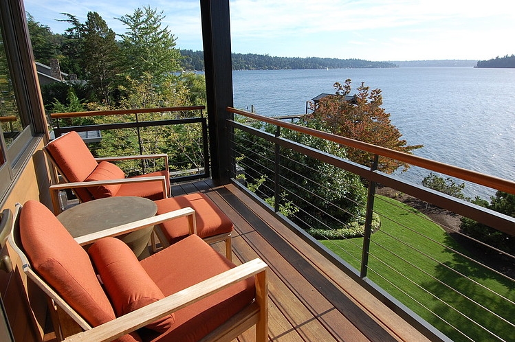 Lake House Two by McClellan Architects
