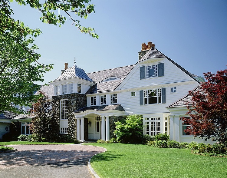 Stonehedge Farm by Catalano Architects