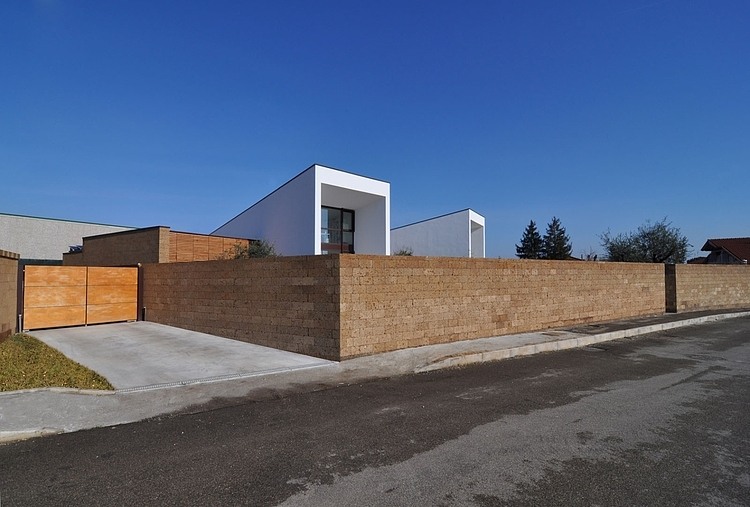 Civita Castellana Home by Romano Adolini Architetto