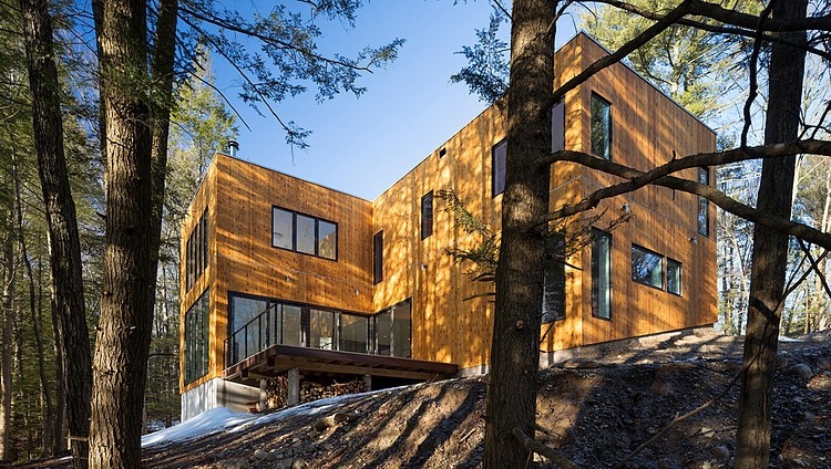 Creek House by Studio MM
