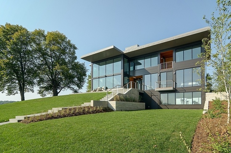 Edgewater Residence by Rosenow