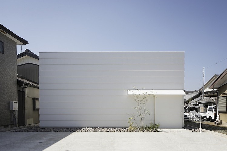 Light Walls House by Ma-style Architects