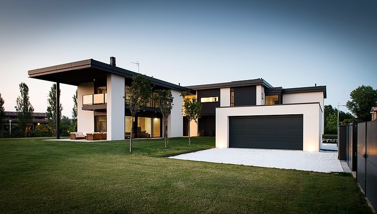 Villa T by Luca Rutelli