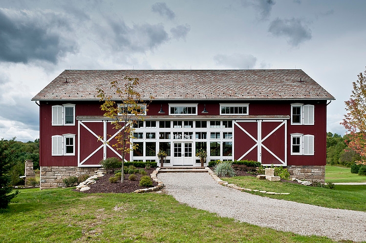 Private Barn in Ohio by Blackburn Architects