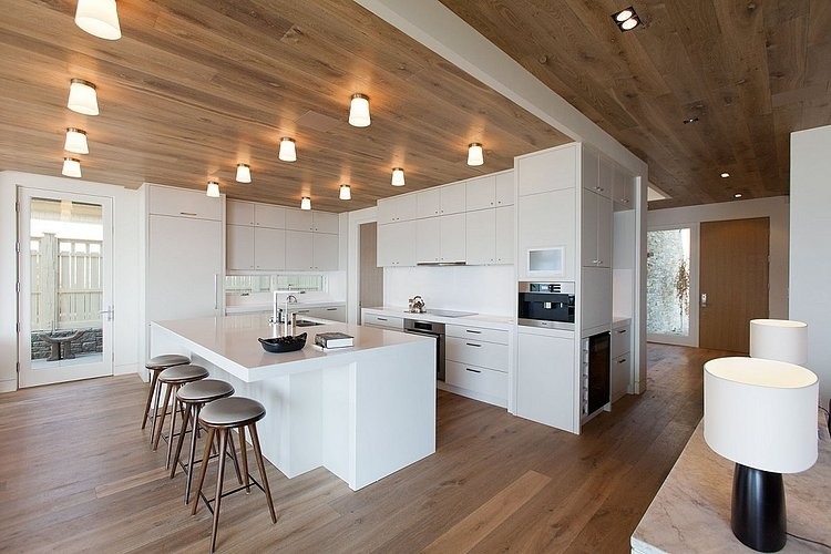 Naramata Cabin by Robert Bailey Interiors