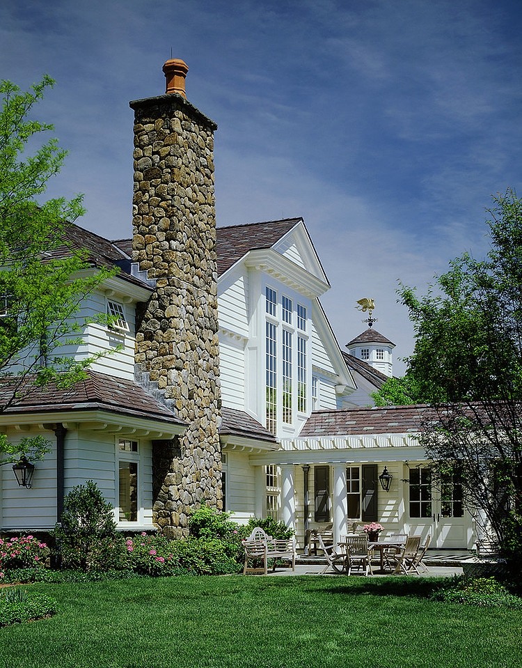 Stonehedge Farm by Catalano Architects