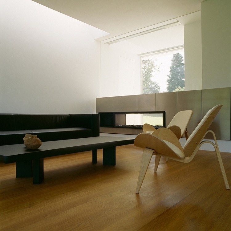 House P by Anna Philipp