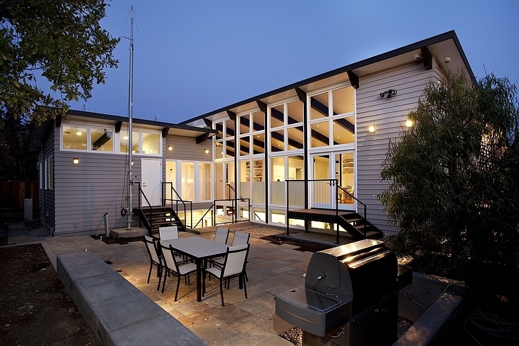 Net Zero Energy House by Klopf Architecture