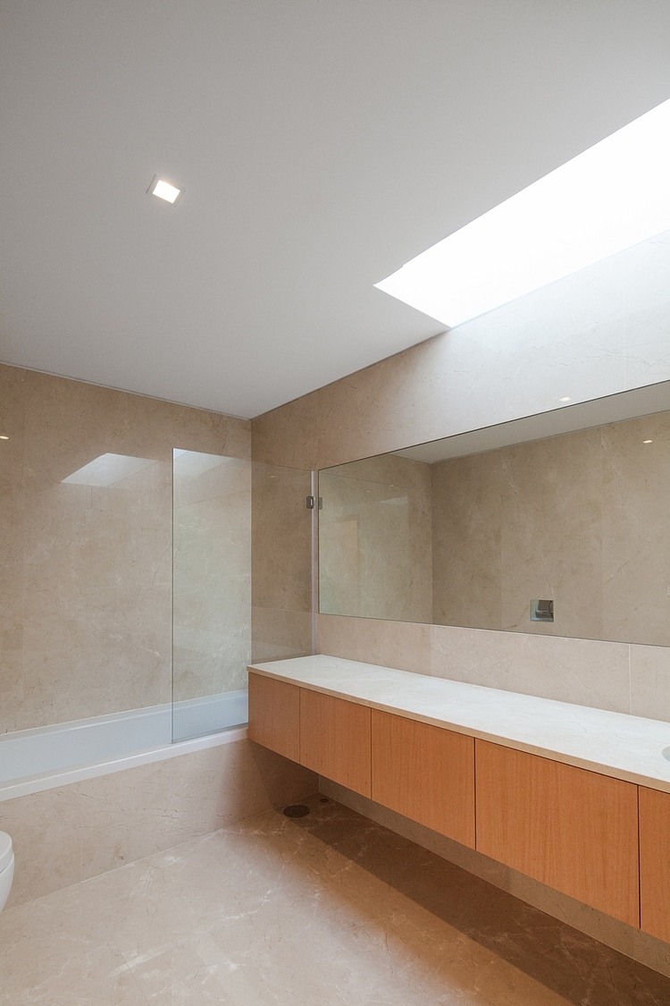 Casa de Mosteiro by Arquitectos Matos
