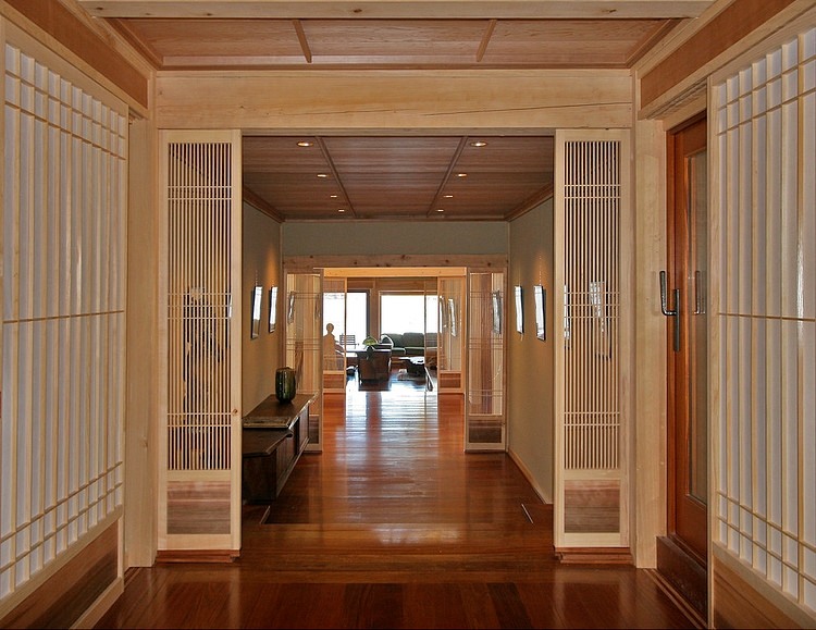 Eastern Seaboard Residence by G. Steuart Gray