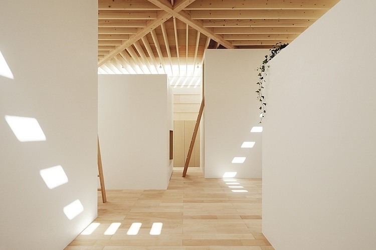 Light Walls House by Ma-style Architects