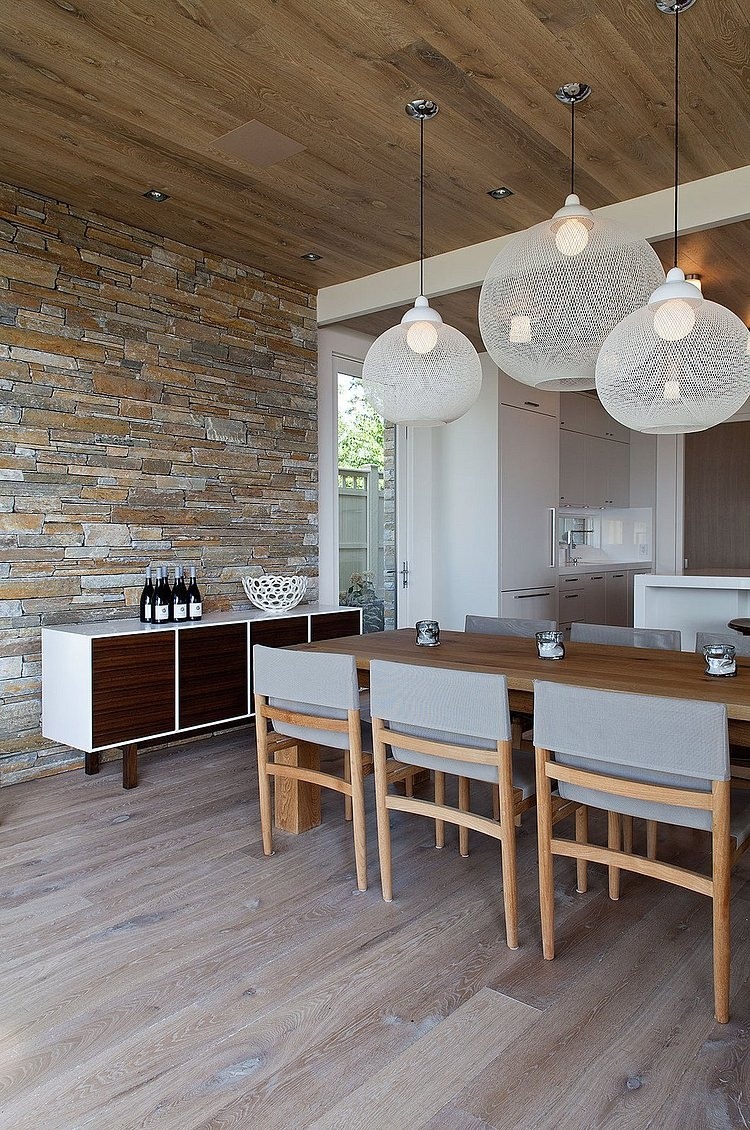Naramata Cabin by Robert Bailey Interiors