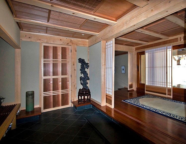 Eastern Seaboard Residence by G. Steuart Gray