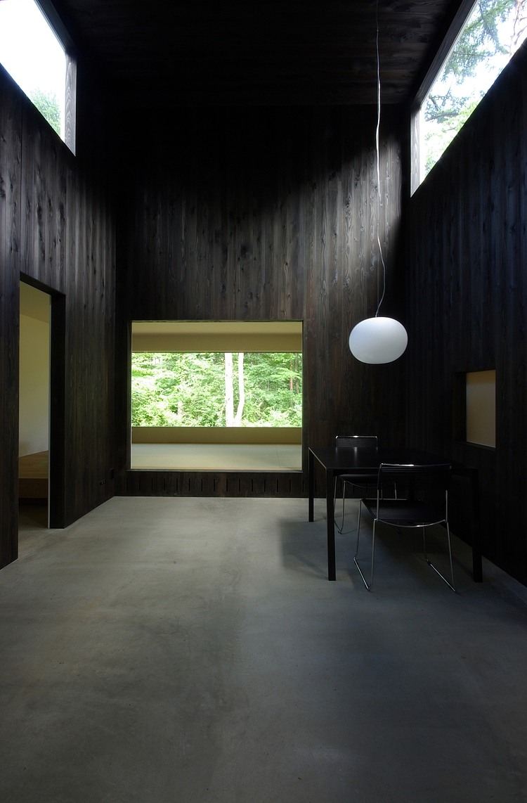 House in Fujizakura by Case Design Studio