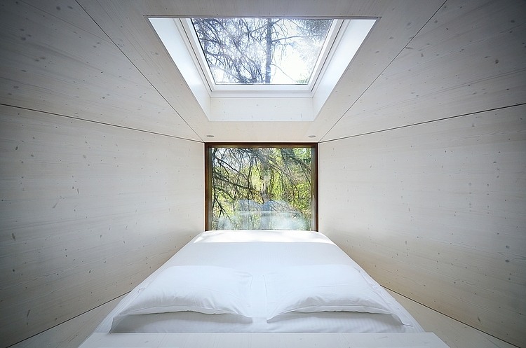 Tree Snakes House by Luis Rebelo de Andrade
