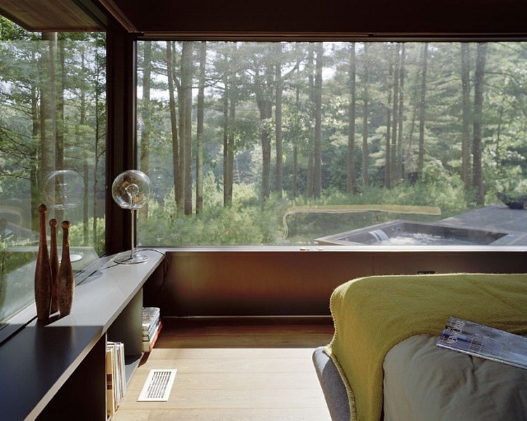 Kettle Hole House by Robert Young