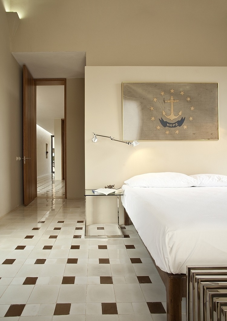 Casa de Campo by Reyes Ríos + Larraiín Arquitectos